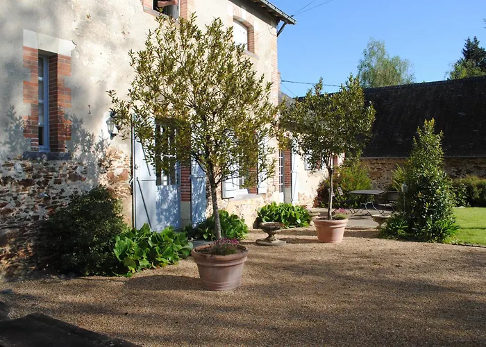 בית נופש Au Calme Dans La Campagne Du Anjou Pouancé